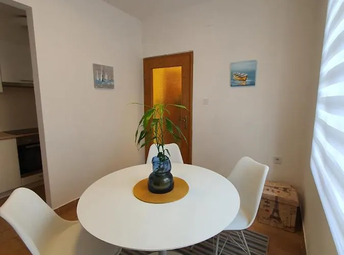 Apartman Luciana & Helena Pula