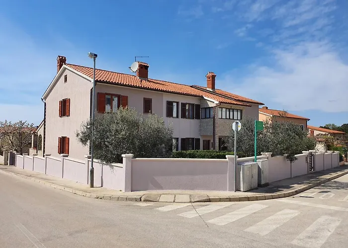 Luciana & Helena Apartman